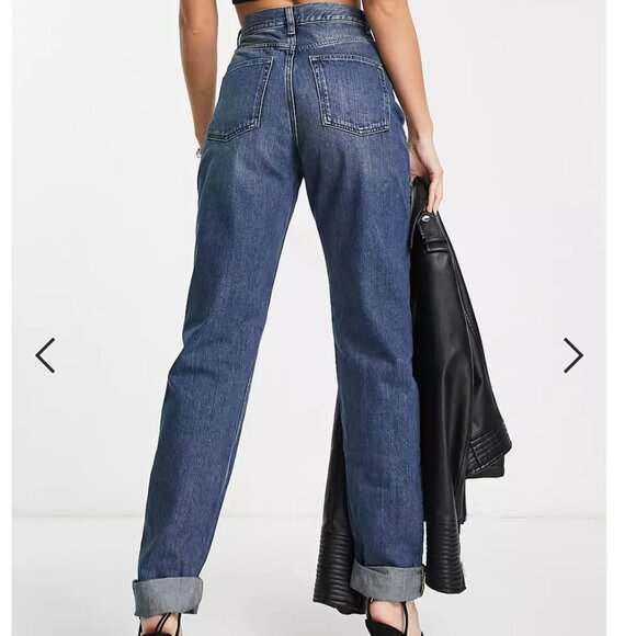 ASOS Tall Mom Jean Midwash - Picture 2 of 9
